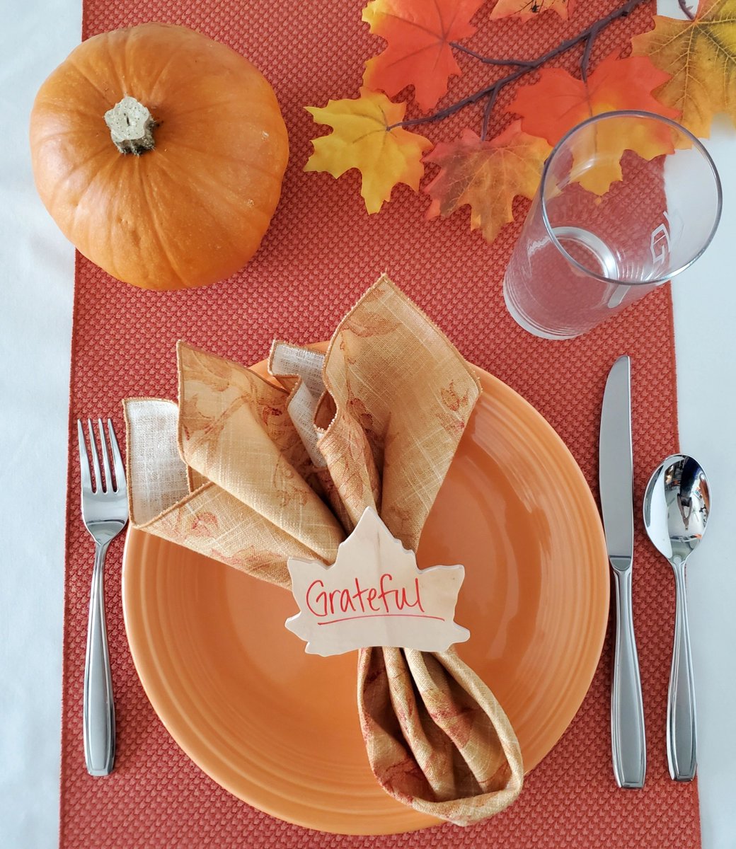 BelleByJessi's tweet photo. How much orange is too much? We'll let you know if we ever find out.
Layer all the shades of gold and orange for a perfectly cozy fall table.
#fallvibes #falltablestyle #autumnaesthetic #autumnmood #tablescape #thanksgivingtable #bellebyjessi #orangeorange https://t.co/q2TwZakmMY
