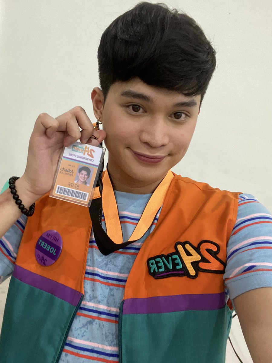 adrianlindayag's tweet photo. ETO NA NGA… YUNG PANGALAN KO NASA STAR CINEMA POSTER !!! dati minamanifest ko lang, ngayon totoo na. sabi ko noon magiging best friend ako ng leading lady ng isang bonggang Kapamilya love team sa isang pelikula ng @StarCinema READY KANA BA MANGISAY #AILNov23 #StarCinemaIsBack 💫 https://t.co/mYvAgJpWWJ