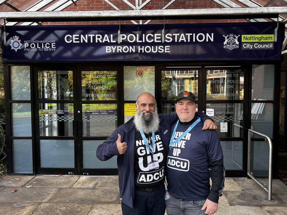 Yaseenaslam381's tweet photo. Protest today by @ADCU_Nottingham outside Byron House, Nottingham City Centre. @MyNottingham need to end double standard. Drivers deserve dignity and respect. #NottinghamProtest https://t.co/iMAEIuca79