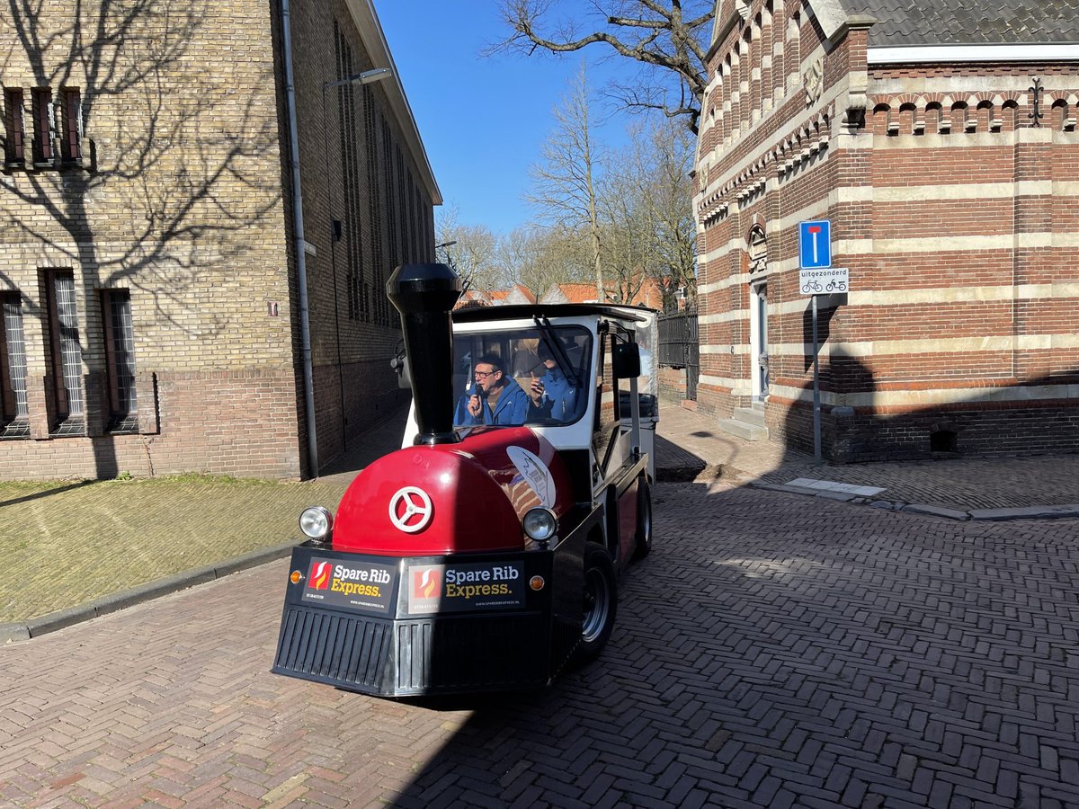 Goed nieuws! Het gratis, elektrische pendeltreintje rijdt weer! De schade van gisteren is hersteld. We hebben de boel weer op de rails.

Meer informatie op wijzijndestad.com/agenda/gratis-…