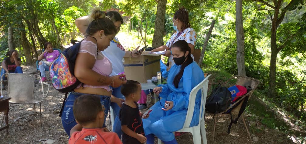 mippci_ven's tweet photo. #24Oct|🇻🇪 🗺️ ¡ETIQUETA DEL DÍA! ▶️ 

#VenezuelaVamosPaLante

¡Las Tejerías y El Castaño renaciendo como el Ave Fénix! https://t.co/n70OxRBZnq