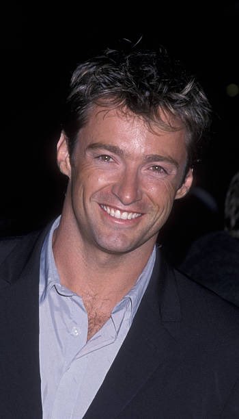 JackmansLanding's tweet image. Just to show proof (not that we need it of course) that this smile has never faded over the years. Here’s a picture of Hugh when he attended the premiere of “Lucky Numbers” on this date in 2000. 

#hughjackman #thatsmile #neverfades #mcm #gorgeousthengorgeousnow 

📷 Ron Galella