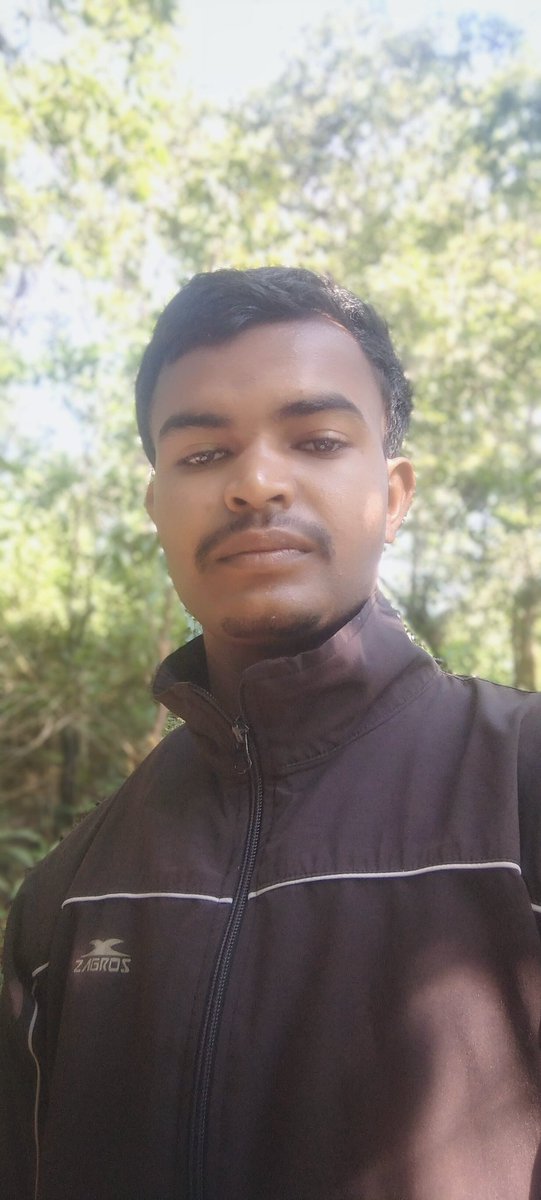 KbksKoya's tweet photo. "  कुछ पल के लिए ,आज जंगलों के बीच हिलका में टोंडा का नजारा .!
#No_Network
#One_day_Nature_Beauty https://t.co/wDE5JS0L27