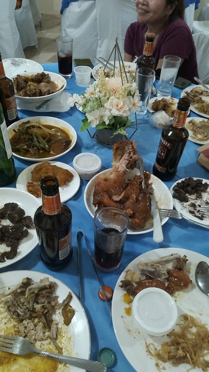 dnmrklby's tweet photo. Tara lets... https://t.co/ifP77pJe1j