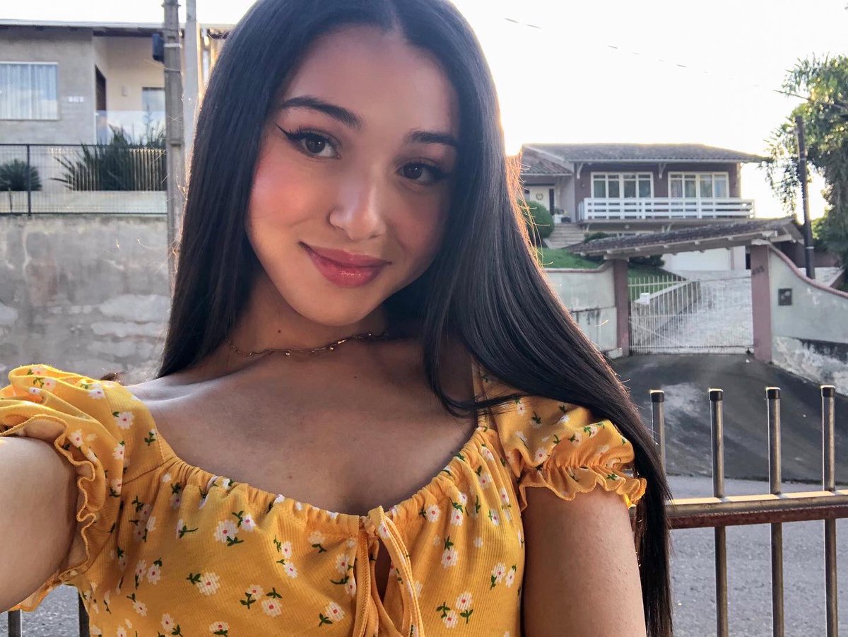 luatranssxx's tweet photo. To bonita? 🥺 https://t.co/cVjxqOIWaf