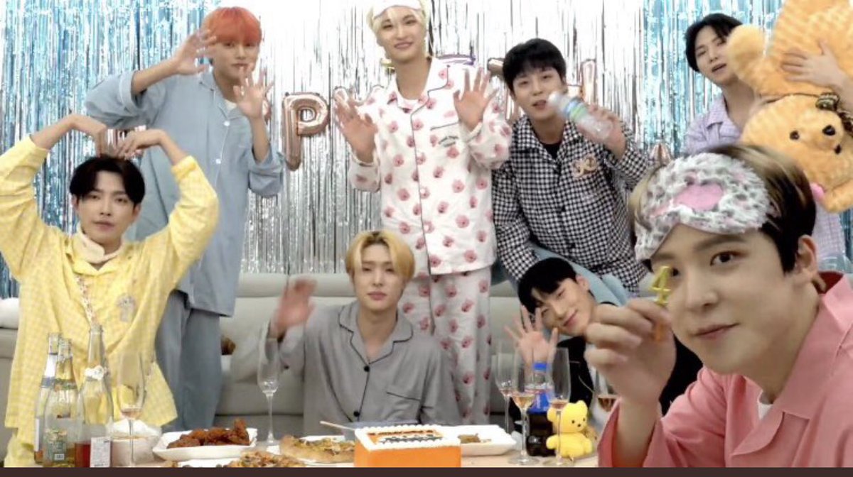 I vote for #ATEEZ for World Wide Fans Choice 
#MAMAVOTE <a href="/ATEEZofficial/">ATEEZ(에이티즈)</a>
