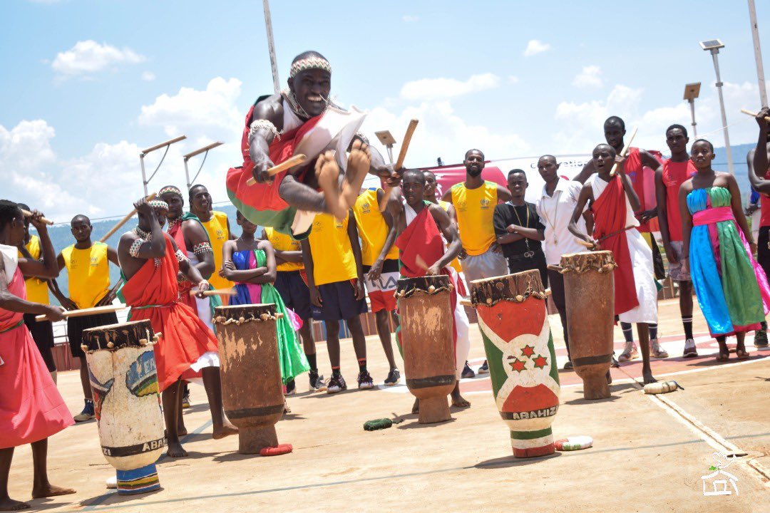 Maison Shalom International tweet media