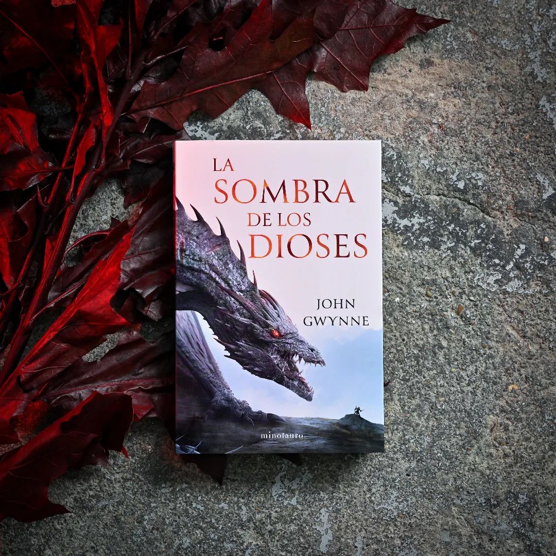 minotaurolibros's tweet photo. ¿Aún no las leído en #PlanetaFantasy la entrevista a @JohnGwynne_, autor de #LaSombraDeLosDioses? En ella nos cuenta, entre otras cosas, qué obras le inspiraron para crear esta trilogía fantástica de inspiración vikinga.

¡No te la pierdas!👇

 💬 https://t.co/vWgMxlgAQ2 https://t.co/s0eWSsDqOT