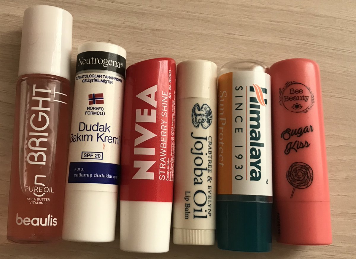 thebushray's tweet photo. Ben dudağım çatlamasın diye 6 tane Lip Balm kullanıyorum.. sen kalbimi kırabileceğini mi düşünüyorsun.. :D https://t.co/YvNLI2p1GY