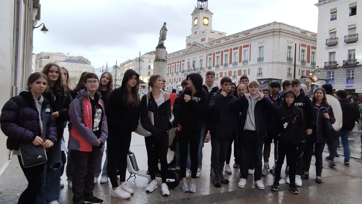 CCSeniorTrips's tweet photo. #CCMFL  #CCSeniorTrips https://t.co/MwnR4QPjz2