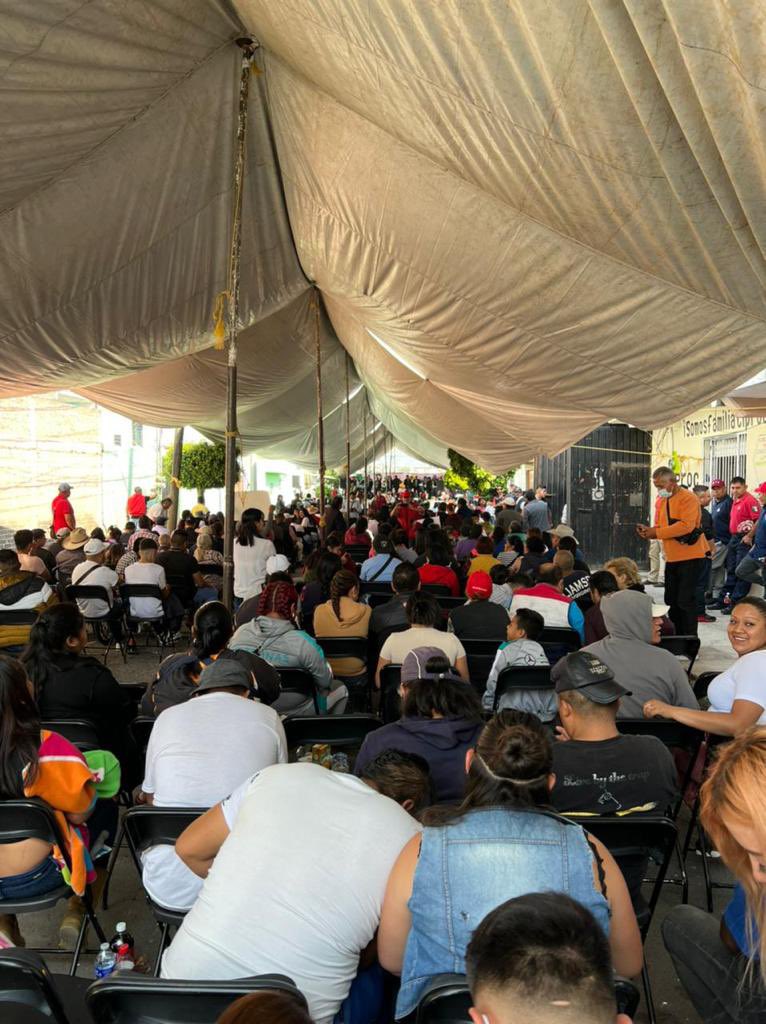esanchezXXXI's tweet photo. Agradezco la invitación del Presidente de ciproc #BernardoCorona en el Municipio de los Reyes la Paz en el @Edomex a su #27Aniversario de su fundación #Enhorabuena, dirigente con gran trayectoria política que conoce las necesidades locales desde joven. #PresidenteMunicipal. https://t.co/i1nArBiauB