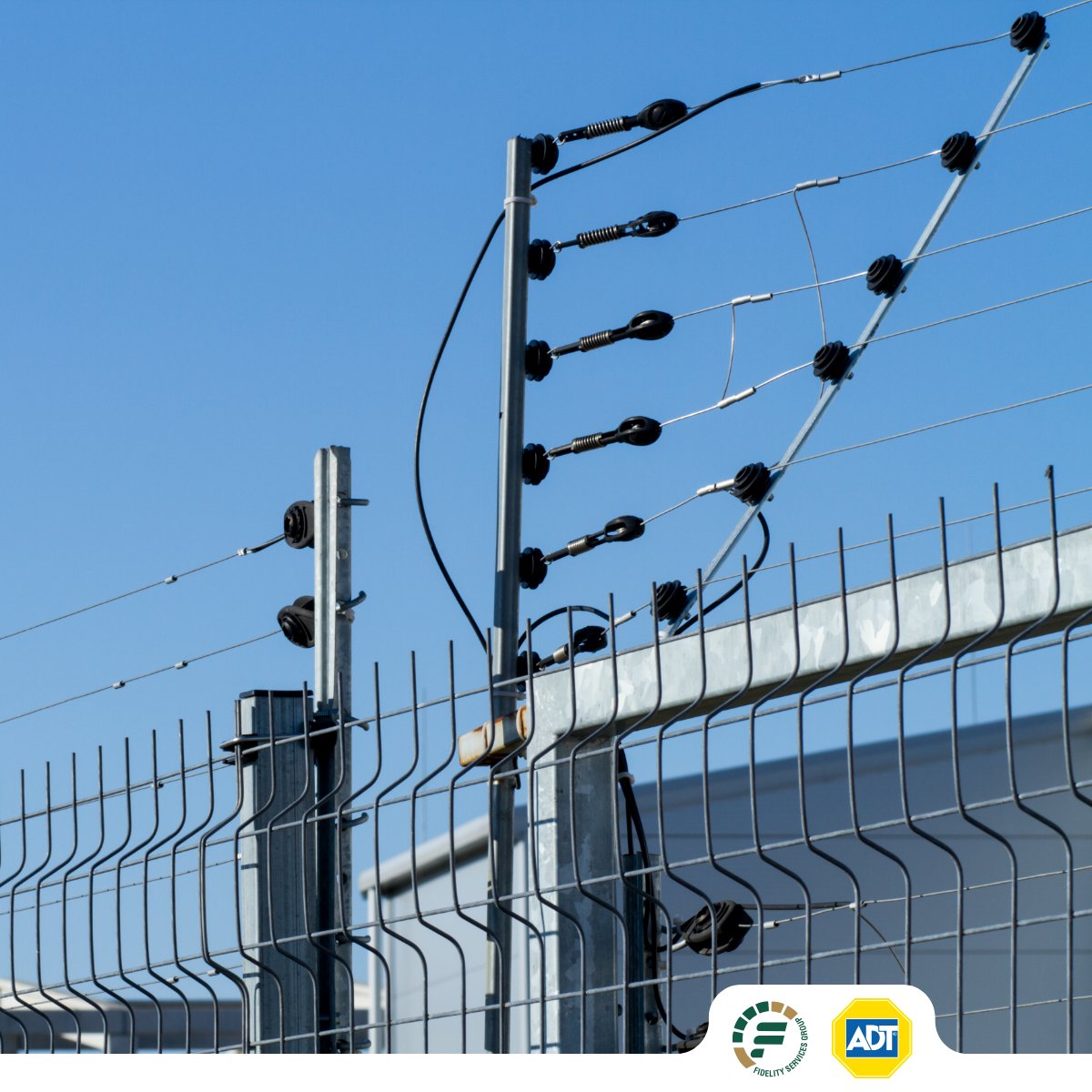Fidelity_Secure's tweet photo. Our electric fencing system is your property’s constant security layer, warding off criminals and alerting us when any breaches occur – leading to swift protective action.
#FidelityADT #SecureGate #Smartaccess #Hightech https://t.co/2tk5ggK51l