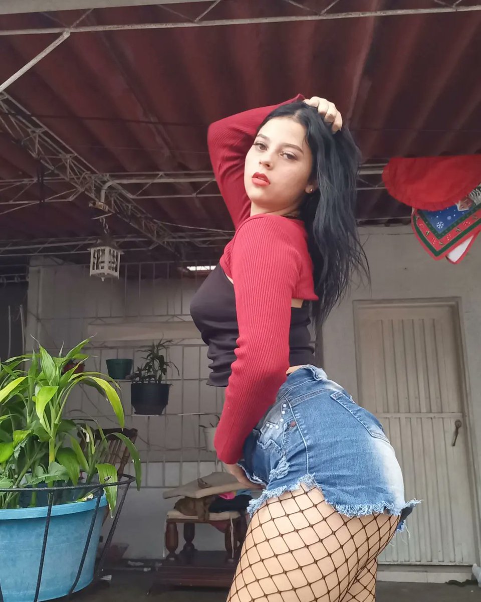 valentina diaz tweet media