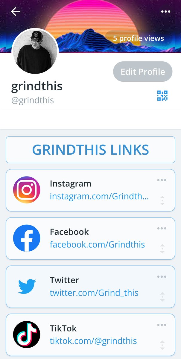 Grind_This's tweet photo. So I finally broke down and did a #allmylinks profile....16 links and I still have some if I add all my clients and sponsors 🤣

Click the link in my bio and friend request or whatever you fucking do there? https://t.co/V4BvzFLeI0