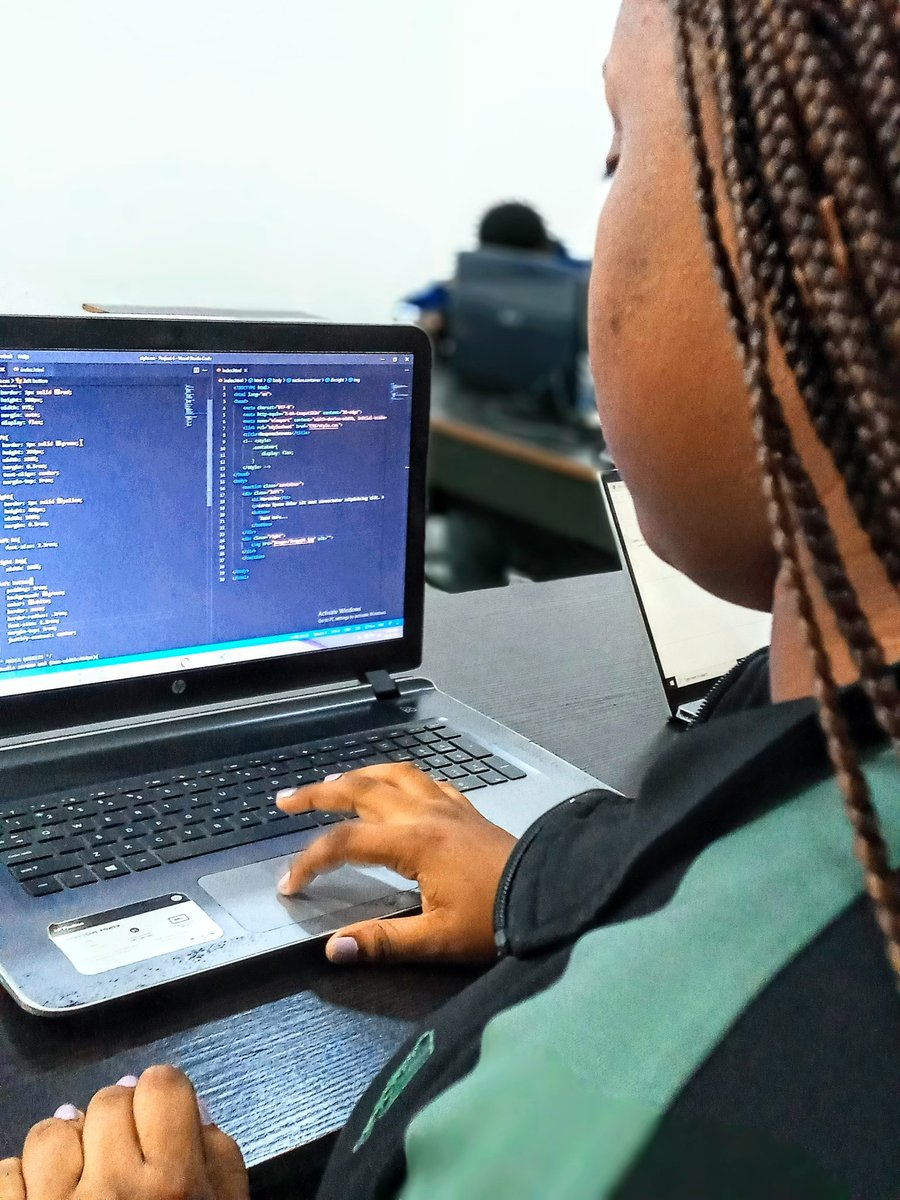 etukanietie's tweet photo. Hurray 💃💃💃
Cohort-1 will start #javascript this morning.
#html #css #teencoders #skillahead #30thOctober #cssin4days #cohort2 #javascriptindays #webdesign #girlsinict #womeninict #girlsintech https://t.co/3KN4g2l2x2