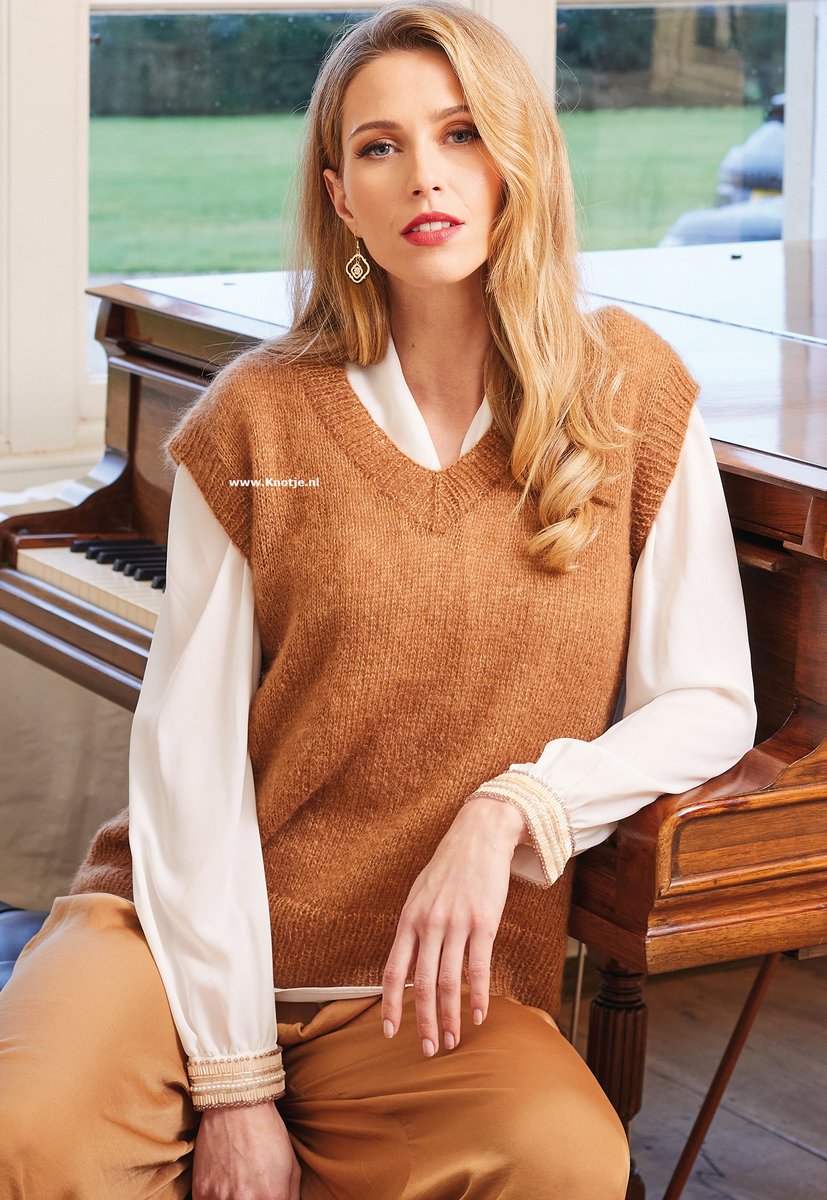 Knotjenl's tweet photo. Trui "BRICK" is gemaakt met Rowan Kidsilk Haze. Zie: https://t.co/pEev1k9v0e voor alle DIY info en meer. OF zie: https://t.co/H7EOIxl6jq Verkrijgbaar bij https://t.co/outqNvDJes in 81 kleuren.
#Rowan #Breien #KidsilkHaze #DIY #Handwerken #Trui #Garen #Mohair #Zijde #Truien https://t.co/hyV8QGgIh6