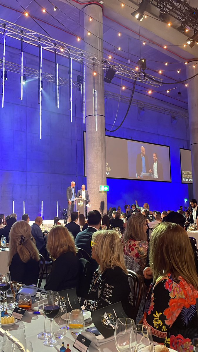 We’re ready to live tweet from the <a href="/AHANSW/">AHA NSW</a> Awards for Excellence, emceed by @fitzyandwippa  #ahaawards22