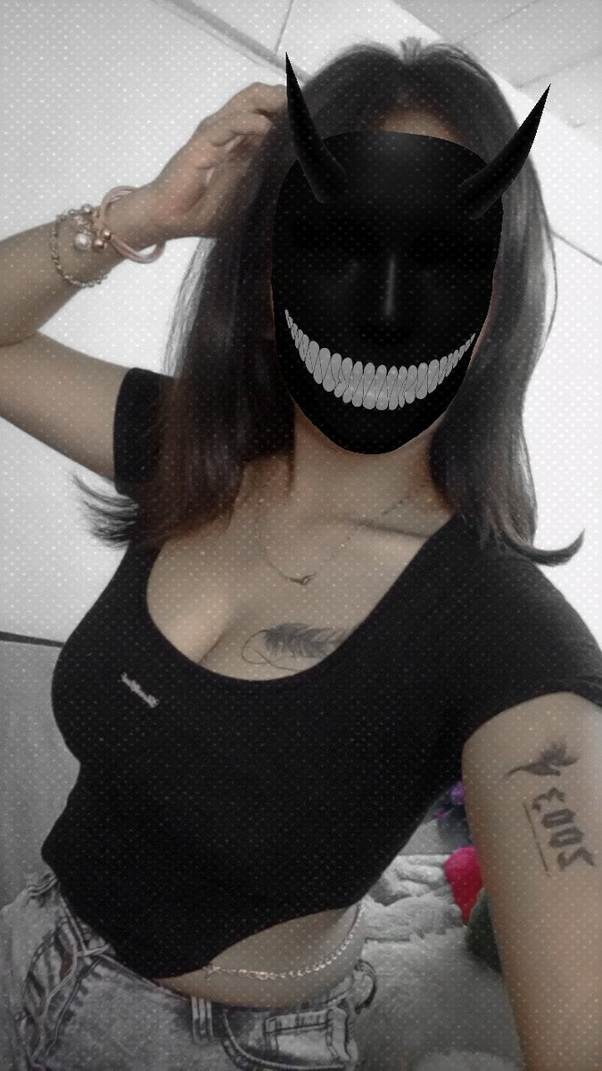 Bres2410's tweet photo. โสดดดดด
#อายุ19ปี 🙈😝🤫 https://t.co/MxDZQRxlc0
