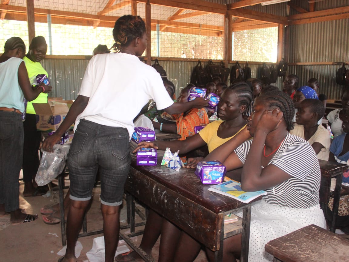 Refugee Teens Talk tweet media