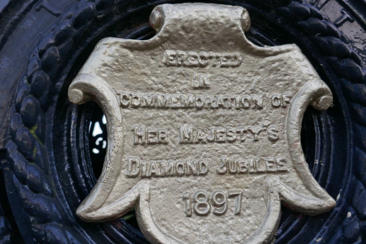 TheLengthsman's tweet photo. @HayleyhHoward @StreetRelic They are all the same built 1897 in Glasgow as water fountains in the days of temperance to encourage people to drink water instead of alcohol ! https://t.co/KM9jWaSaXQ