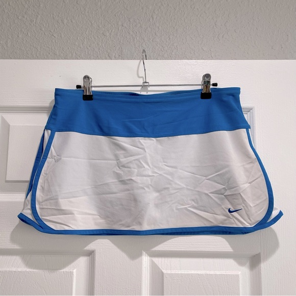 So good I had to share! Check out all the items I'm loving on @Poshmarkapp #poshmark #fashion #style<a href="/tag/fashion"class="tags"><span>#fashion</span></a><a href="/tag/nike"class="tags"><span>#nike</span></a><a href="/tag/shopmycloset"class="tags"><span>#shopmycloset</span></a><a href="/tag/style"class="tags"><span>#style</span></a><a href="/tag/poshmark"class="tags"><span>#poshmark</span></a>