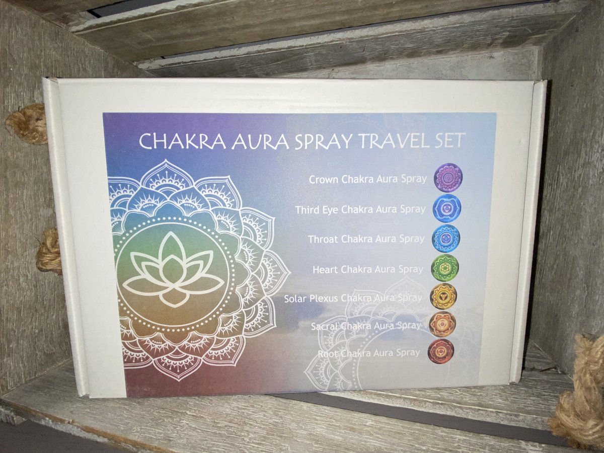 NewForestMysti1's tweet photo. Are you interested in the chakras & how to test your own but don’t know where to start? Our Chakra Balancing set has everything you need.
❤️🧡💛💚💜
#chakra #chakrabalancing #giftbox #meditation #spiritualgifts #vegan #nottestedonanimals #handmade #handmadeuk #smallbusinessuk https://t.co/sygos15Ych