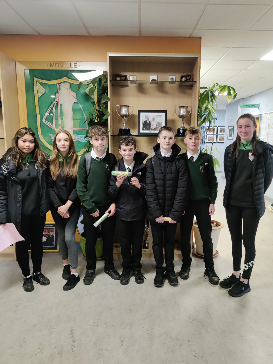 movillecc's tweet photo. Well done to all first year students who took part in the orienteering activity organised by TY C last week for maths week. Here are some pictures of the 1st years in action and the TYs presenting the prizes. #mathsweek22 https://t.co/dIUhabm4dj