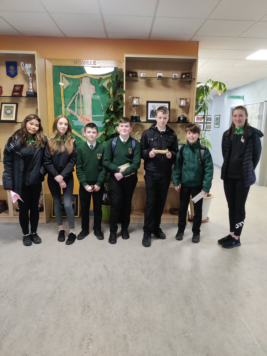 movillecc's tweet photo. Well done to all first year students who took part in the orienteering activity organised by TY C last week for maths week. Here are some pictures of the 1st years in action and the TYs presenting the prizes. #mathsweek22 https://t.co/dIUhabm4dj