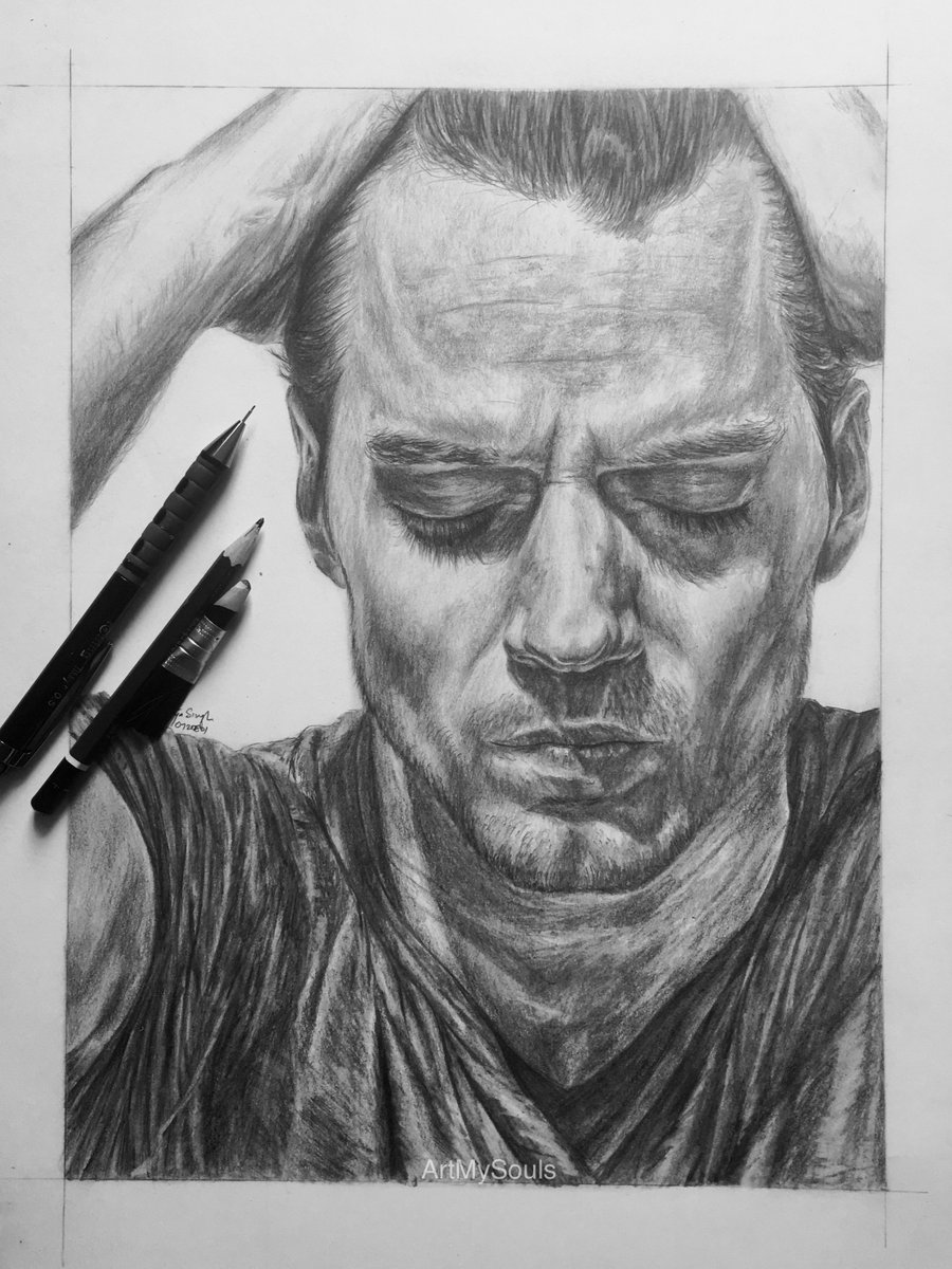aadityasingh29's tweet photo. It has been ages since I last drew! Left my drawing tablet back in India by mistake 🥲
I finally bought some new paper today! Have a lot of ideas that I want to translate on paper now!!! 
Can’t wait to share all of these ideas with you all 😇 
#artmysouls #art #portrait #drawing https://t.co/dSMz1su3Iq