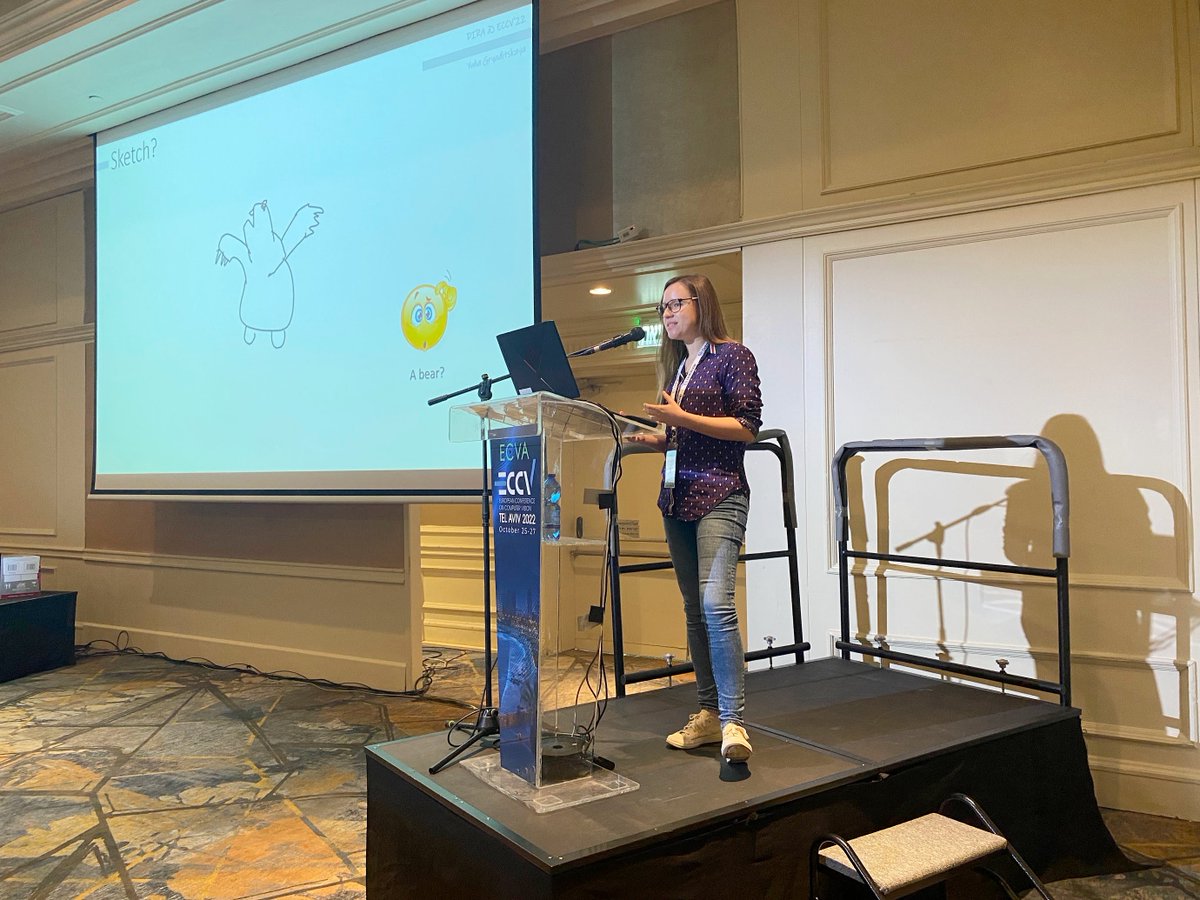 shawnmjones's tweet photo. Now @ygryaditskaya is giving the second #DIRA2022 keynote "Do you speak Sketch?"
When can a human/machine recognize the object in a sketch? How well can they sketch?
#ECCV2022 https://t.co/6181cr3b2D