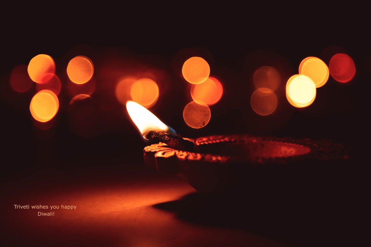 WeAreTriveti's tweet photo. Diwali starts today, so we want to extend our best wishes to everyone celebrating. 

The event celebrates light over darkness, good over evil &amp; knowledge over ignorance. Happy Diwali! #Diwali2022 #DiwaliCelebrations #WeAreTriveti https://t.co/SuQMDThh3W