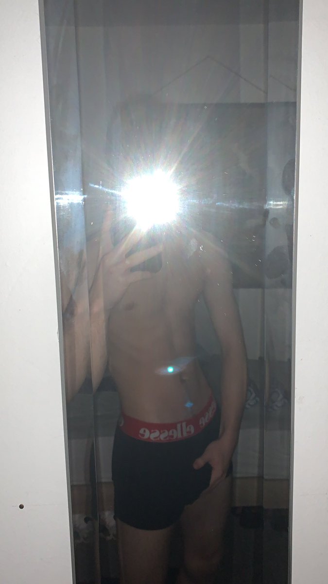 CMC_3004's tweet photo. Hungover horny hits different 😈 retweet if you wanna see me with no boxers 😉 https://t.co/8pa6n3Pxh7