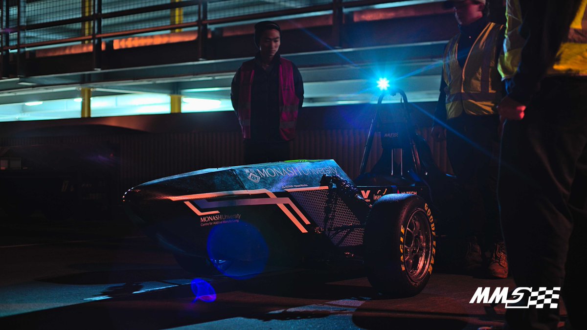 Lets have one last sneaky look at M22 before exam season 😍. Good luck to everyone preparing for your upcoming exams!

We will come back ready to put all our energy into preparing for the 2022 Formula SAE-A Competition.