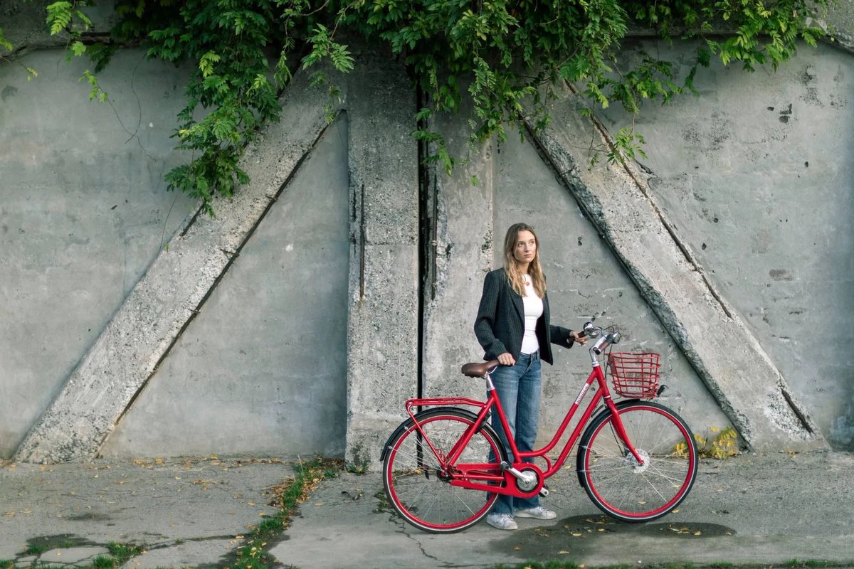 Klima og uddannelse er fremtidssikring. Lad os passe på fremtiden og ikke løse den økonomiske krise ved at udskyde løsningerne på andre kriser. JP i dag: jyllands-posten.dk/politik/ECE145…