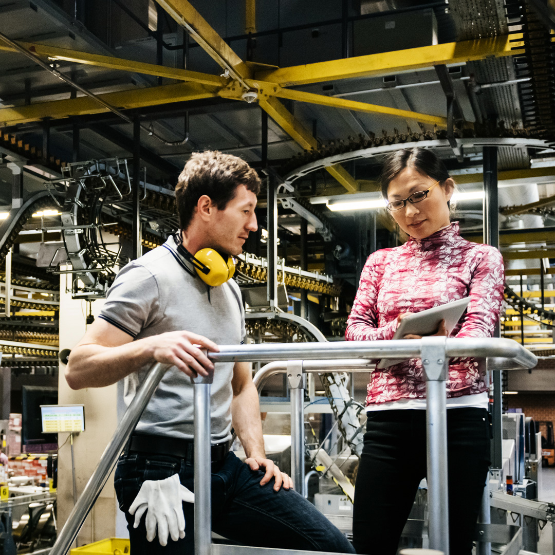 wearegrowth's tweet photo. 🤔 Are you a manufacturing SME in the West of England?

🤔 Overwhelmed by the move to digitalisation?

🤔 Concerned that it may cause issues amongst your workforce?
 
You’re not alone. We can help - register now to join our digital leadership programme https://t.co/RzqnM5K6bX https://t.co/GtfL85xdAO