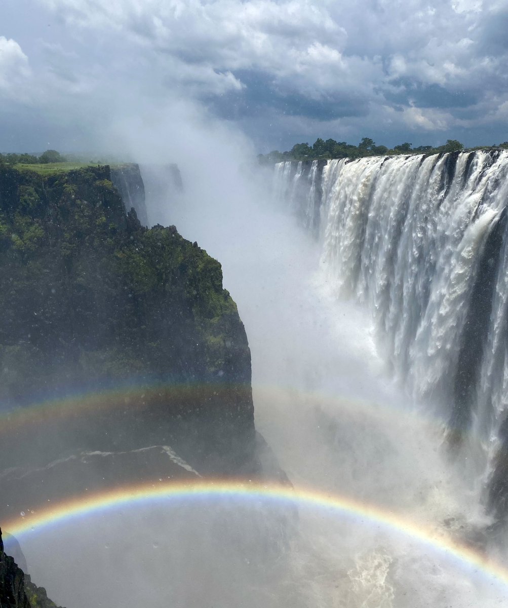 Today marks 58 years of independence for Zambia. 

Happy Independence Day! 🇿🇲

#SweZam 🇸🇪 🇿🇲