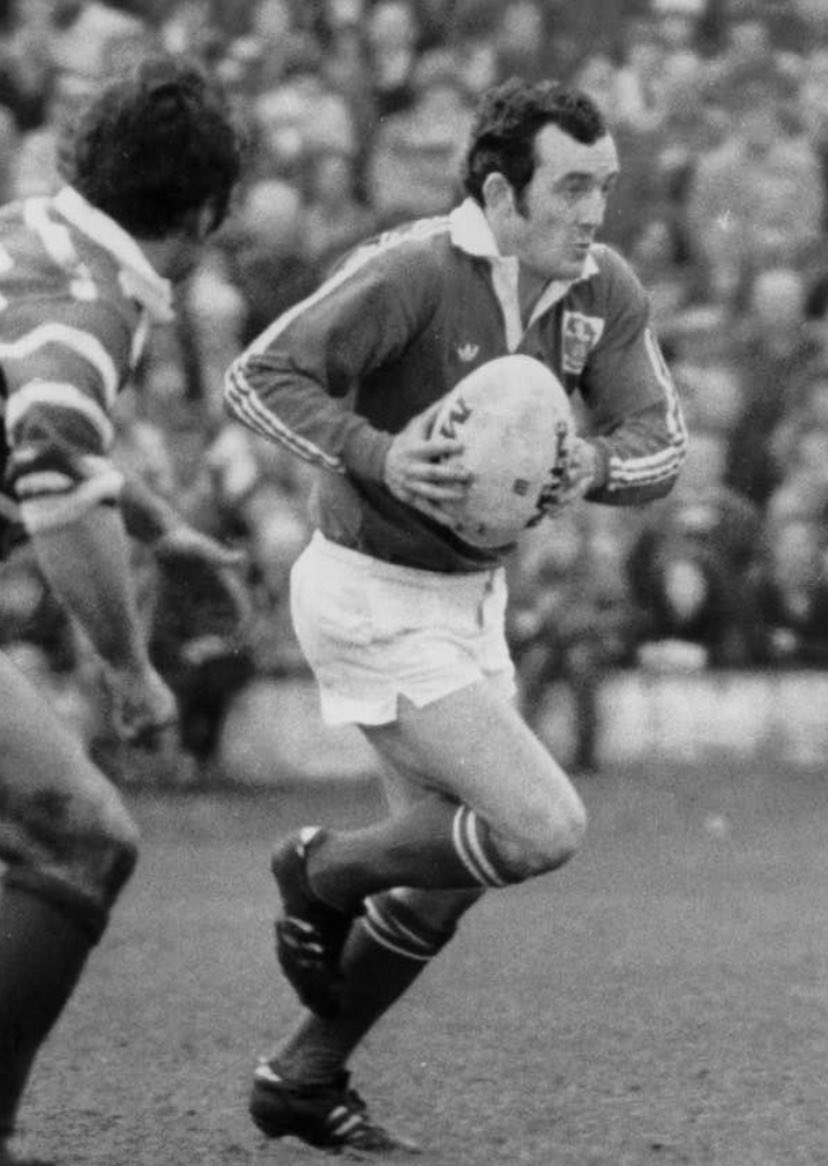 patchyflower's tweet image. Happy heavenly birthday Phil,  thinking of you Pat, Steve &amp;amp; James x