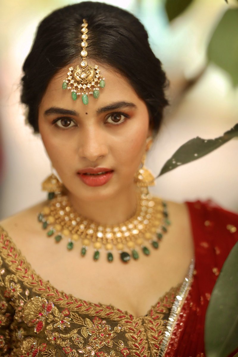srushtiDange's tweet photo. 🥳 #Diwali https://t.co/WrTjTBoaLA