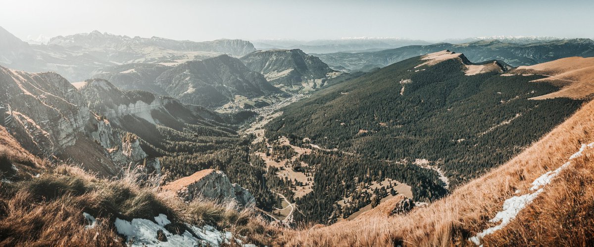 Luca__Ramble's tweet photo. Seceda 🇮🇹
#ourplanetdaily #trentinoaltoadige #folkscenery #moodygram #moodygrams  #igmasters #openmyworld #stayandwander #folkgreen  #wildernessculture #folkvibe  #welcomenature #hiking #naturephotography #neverstopexploring #exploremore #southtyrol #visititaly #dolomites https://t.co/djUIMVQwAw