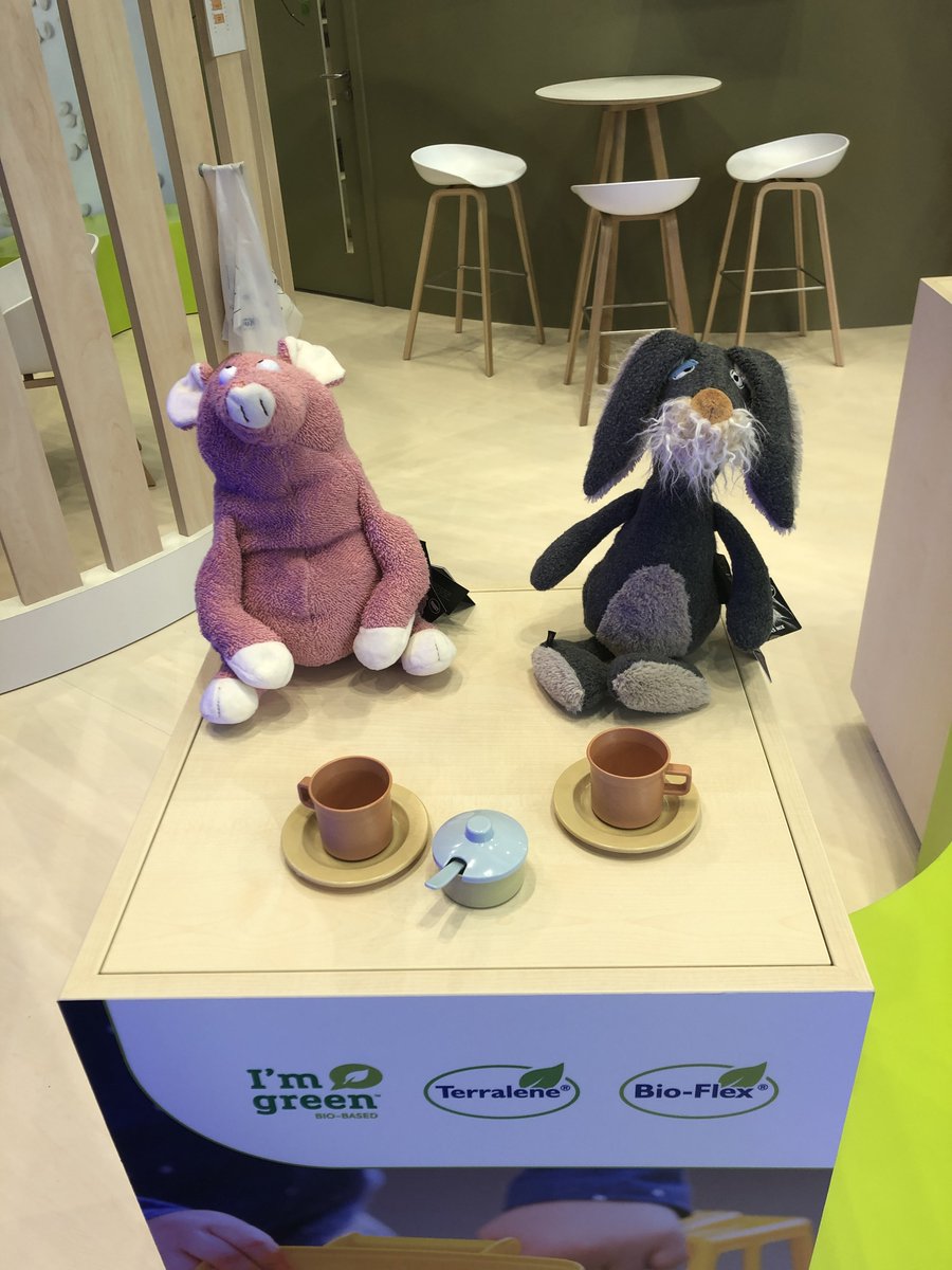 Welcome to Day 6 of K. How about a cup of coffee? At least the cups are made by FKuR - from bioplastics made from renewable raw materials. You can find out for which other products these can be used in Hall 6 at Stand E48. #K2022 #KTradefair #MesseDuesseldorf #Sustainability