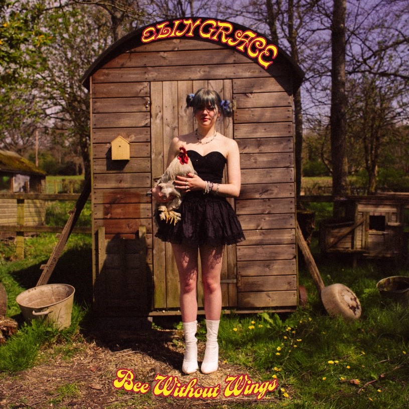 HerefordSFC's tweet photo. HSFC alumni, Elin Grace has recently released her debut EP ‘Bee Without Wings’ 👉 https://t.co/F55ULe4sgz Congratulations from all at HSFC! 

#studentsuccess #songwriting #TchadBlake #beewithoutwings #ElinGrace #musicians #teacuplady #onetowatch  #sixthformcollege #Herefordsfc https://t.co/YcNMeoFvUn
