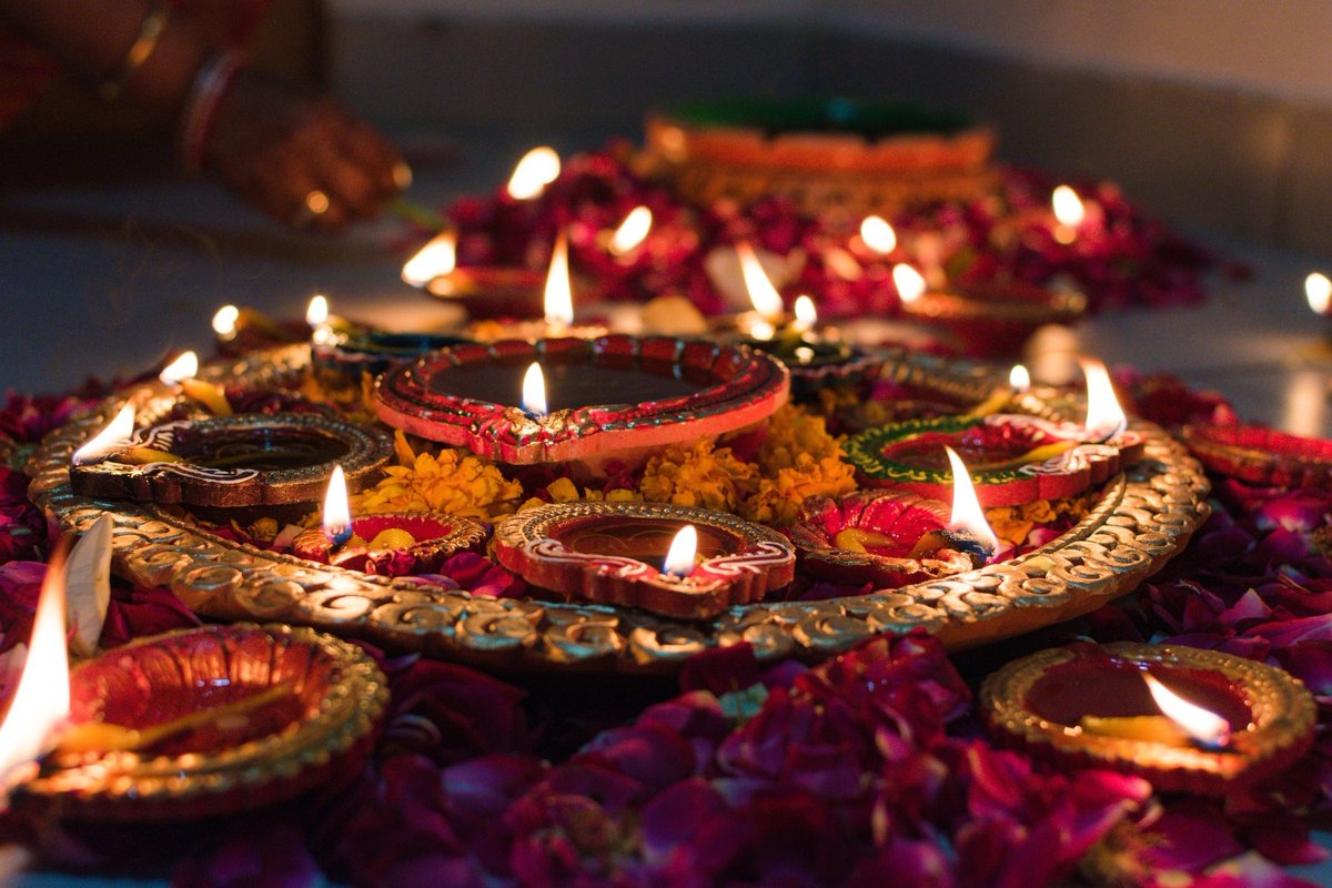 #HappyDiwali to all our students and their friends and families. Diwali, known as the festival of lights, is one of the most anticipated festivals in India. Also known as Deepavali, the festival is commemorated by lighting diyas and decorating the house. 🇮🇳✨🕯️🎊💛