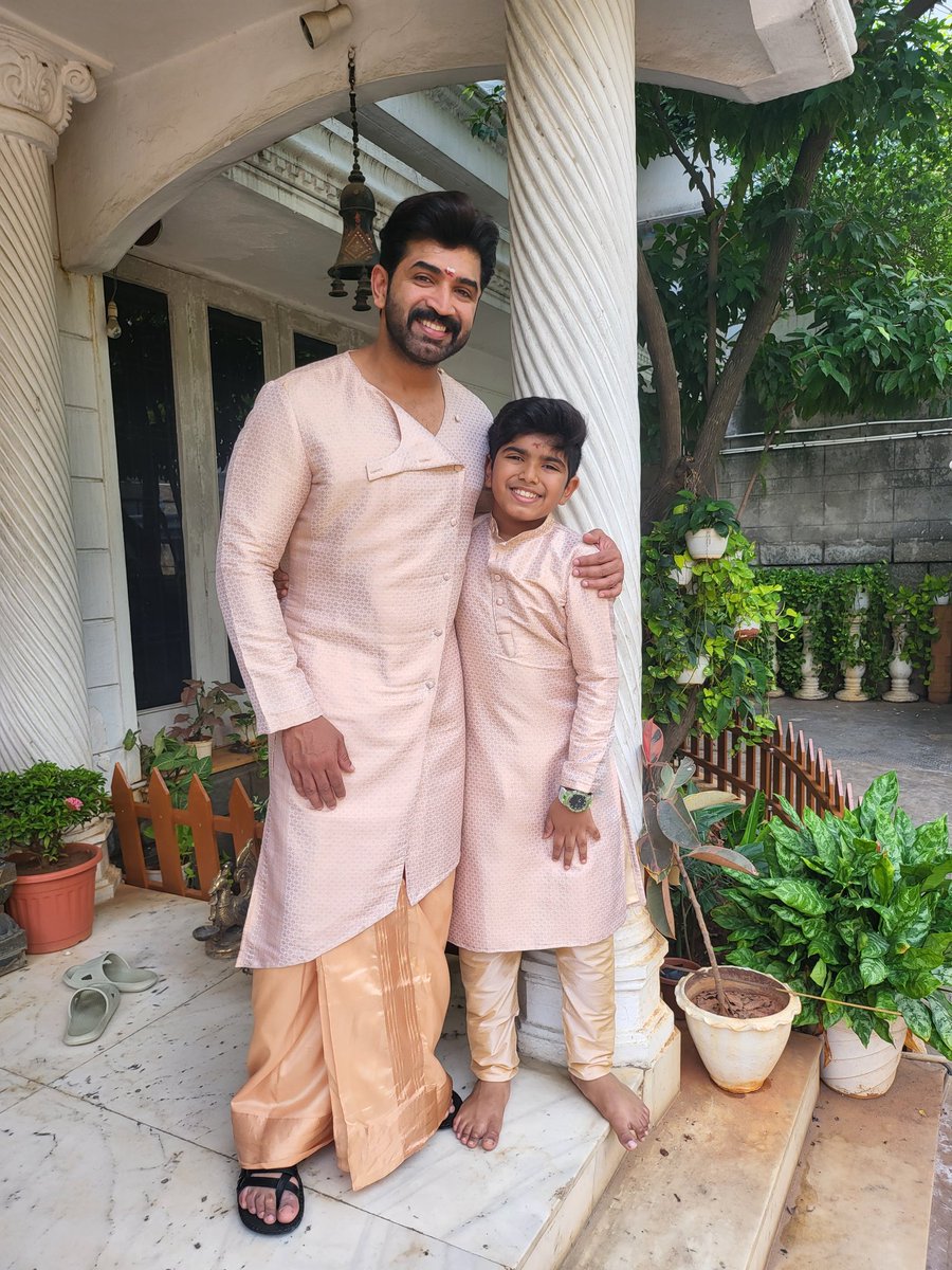 arunvijayno1's tweet photo. Happy Deepavali to all!!🤗💥
God bless with loads of happiness and prosperity..❤️ https://t.co/5Lc3PSjlLT