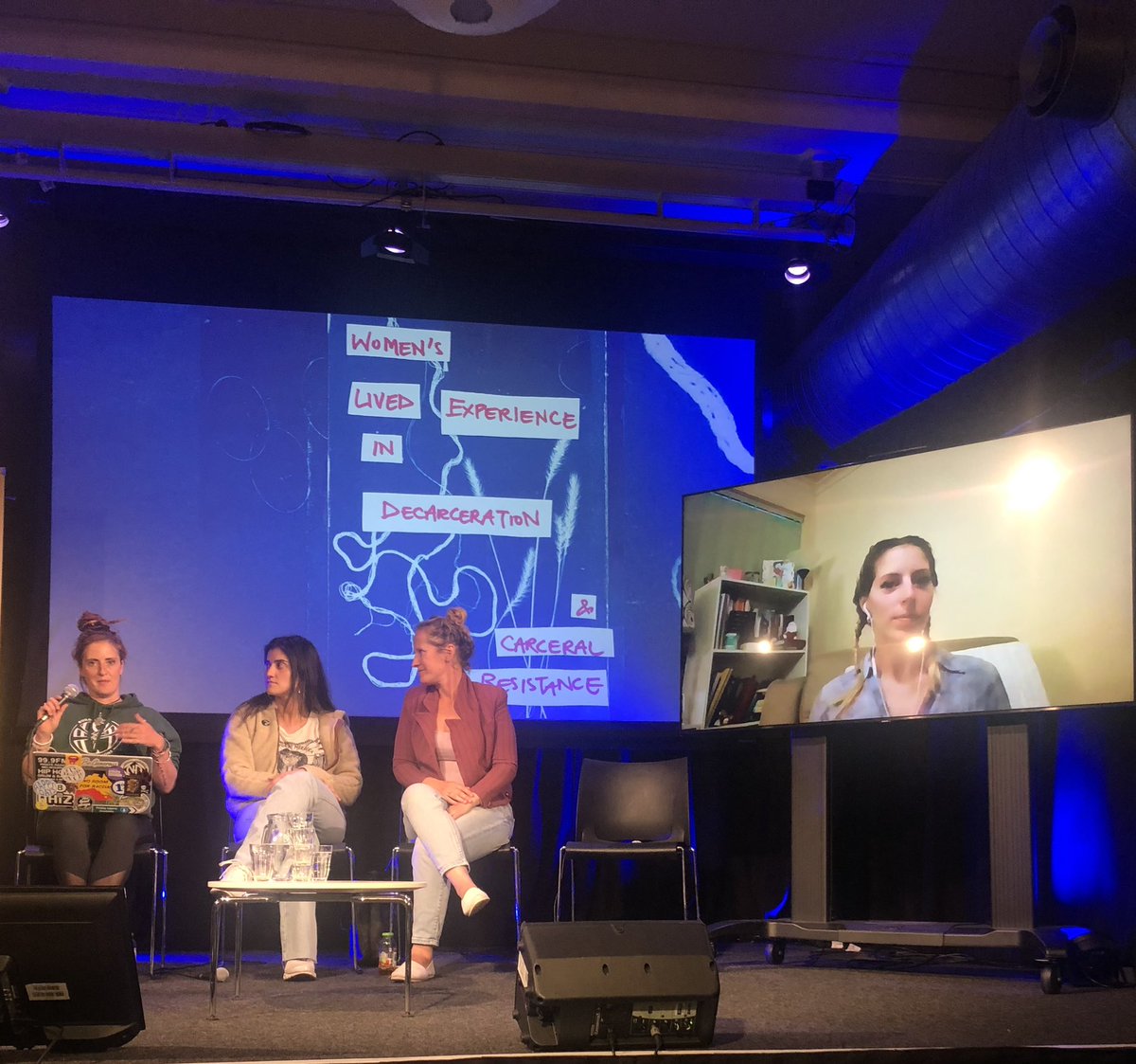 FitzroyLegal's tweet photo. Women with lived experience of imprisonment talking about the digital footprint and the stigma of criminalisation.
Stream live: https://t.co/csjf64J9qV
#KeepWomenOutOfPrison #CommunityDrivenJustice https://t.co/jijUWlyQXt