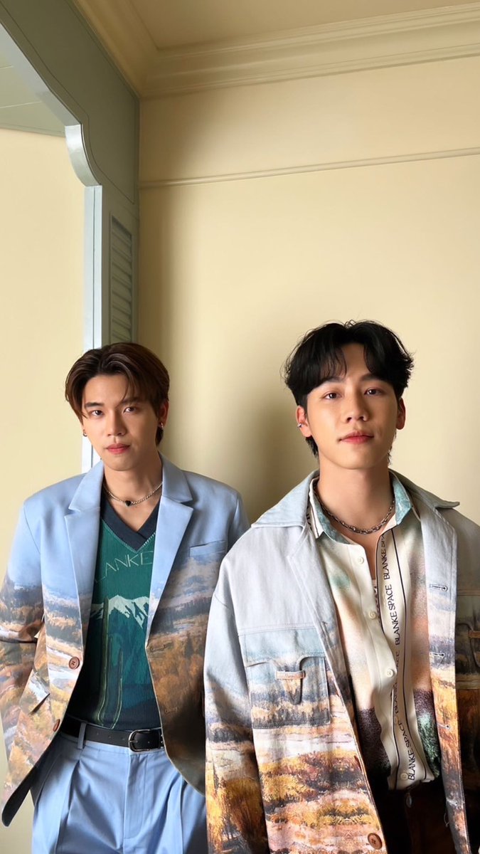 aunzajung's tweet photo. ตะโกนออกมาว่า หล่อมากกลูก #terminal21rama3xYinWar https://t.co/tYF0IuefTU
