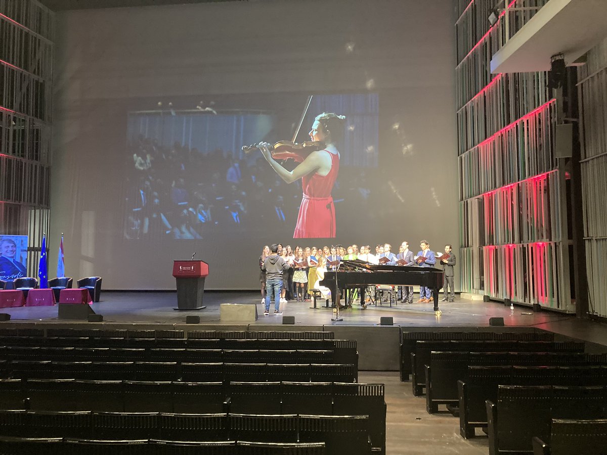 We are almost ready to welcome the students and @EP_President @RobertaMetsola to the #BrugesConcertHall today for the #openingceremony of the #DavidSassoliPromotion! 🎥Don’t miss a moment and follow us live coleurope.eu/opening-ceremo…