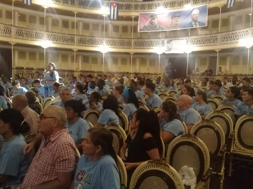 RebecaMoralesE3's tweet photo. La FEU en #Matanzas #Cuba en su Congreso, momento de debate y aprendizaje @gpppmatanzas @mariofsabines @SuselyMorfaG https://t.co/isrL4jWO3P