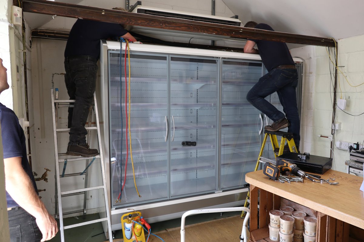 celsiusref's tweet photo. Another great installation. This time at Hambledon Village Stores. We disposed of the old units and put in an #Arneg Chiller powered by a @jehallfridge unit thanks to @AFRefrigeration . Much more energy efficient and looks pretty good too! #Surrey #commercialrefrigeration https://t.co/vfgrUYZg7m