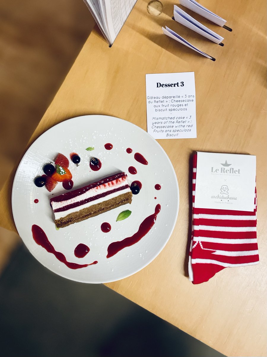 📍#Paris
Pour les 3ans du Reflet Paris, la Brigade Extraordinaire a imaginé un dessert différent ! A l'honneur, les chaussettes dépareillées créées avec <a href="/archiduchesse/">Archiduchesse</a> et Fortiche, à porter le 21 mars, journée mondiale de la #trisomie21.
11 rue de Braque - Paris 3
#inclusion
