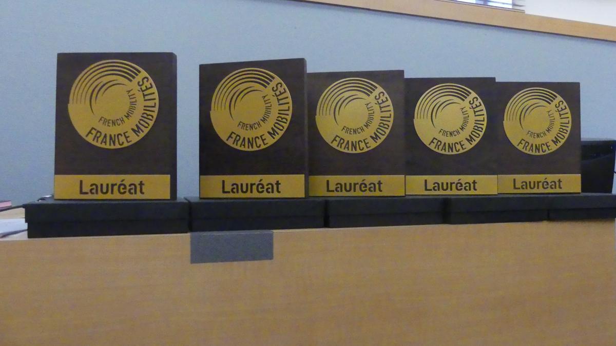 FR_mobilites's tweet photo. 📢 Félicitations aux 41 lauréats de la 6ème édition de l'AMI #TENMOD 2022 !
Retrouvez les projets sur :
https://t.co/15MtNmW8RD
@ademe @Ecologie_Gouv @cerema
@M_Chassignet https://t.co/ekL54BMjOt